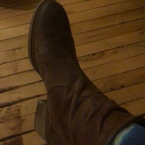 Meet your Posher, Lesley